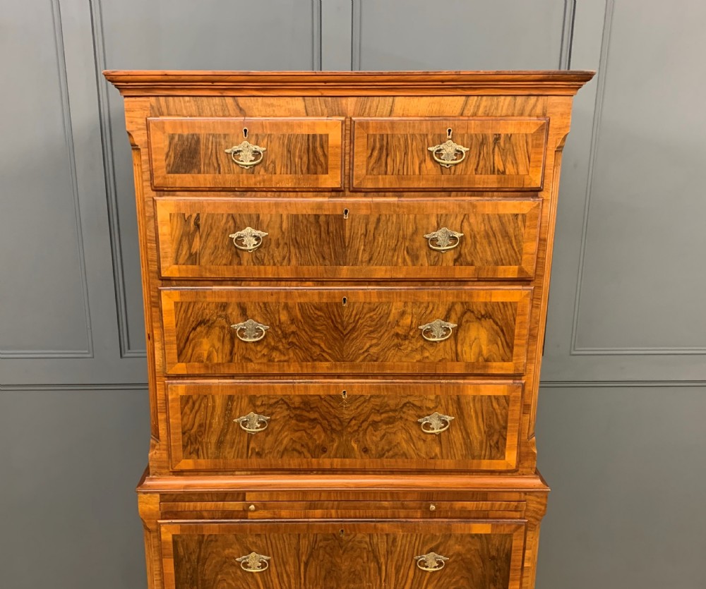 Burr Walnut Chest on Chest View VII