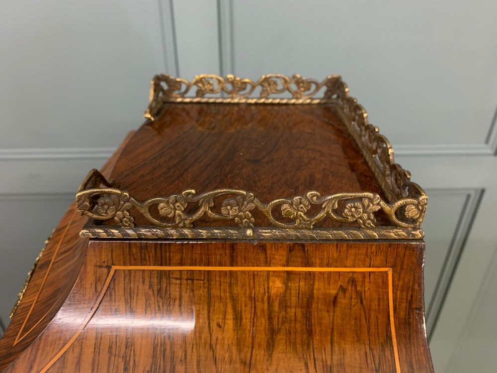 Late 19th Century Inlaid Kingwood Bonheur Du Jour View XIX