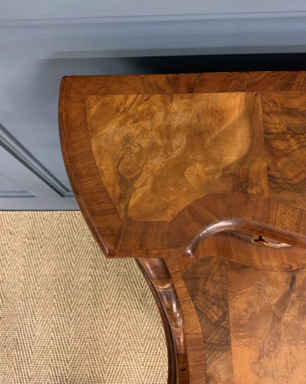 Burr Walnut Bonheur Du Jour View VIII