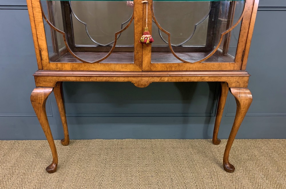 Queen Anne Style Burr Walnut Display Cabinet View VI