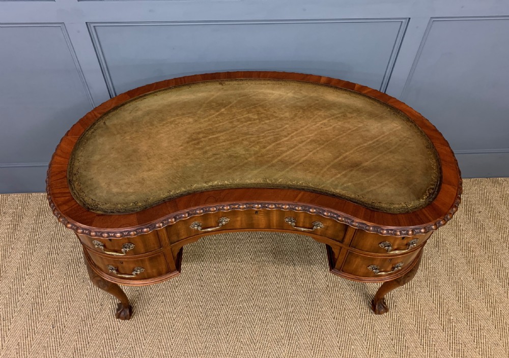 Rare Pair of Mahogany Kidney Shaped Writing Desks by Waring and Gillow View VII