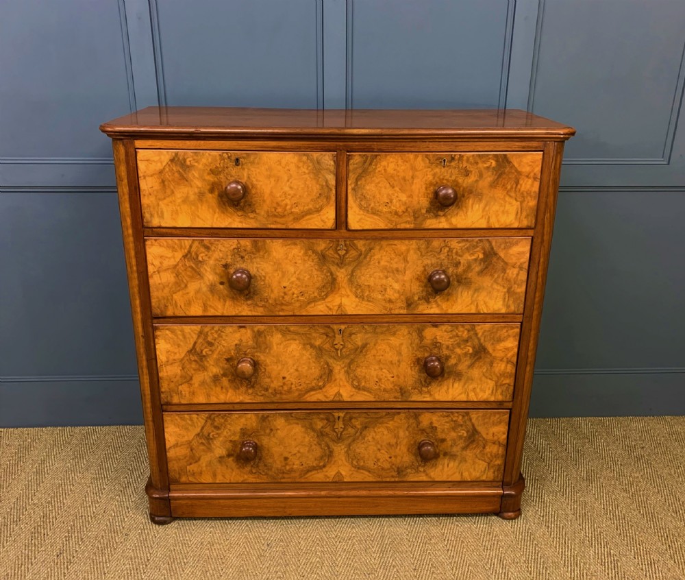 Victorian Burr Walnut Chest of Drawers