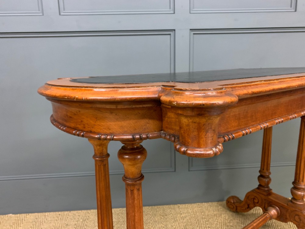 Victorian London Quality Library Stretcher Table View XI
