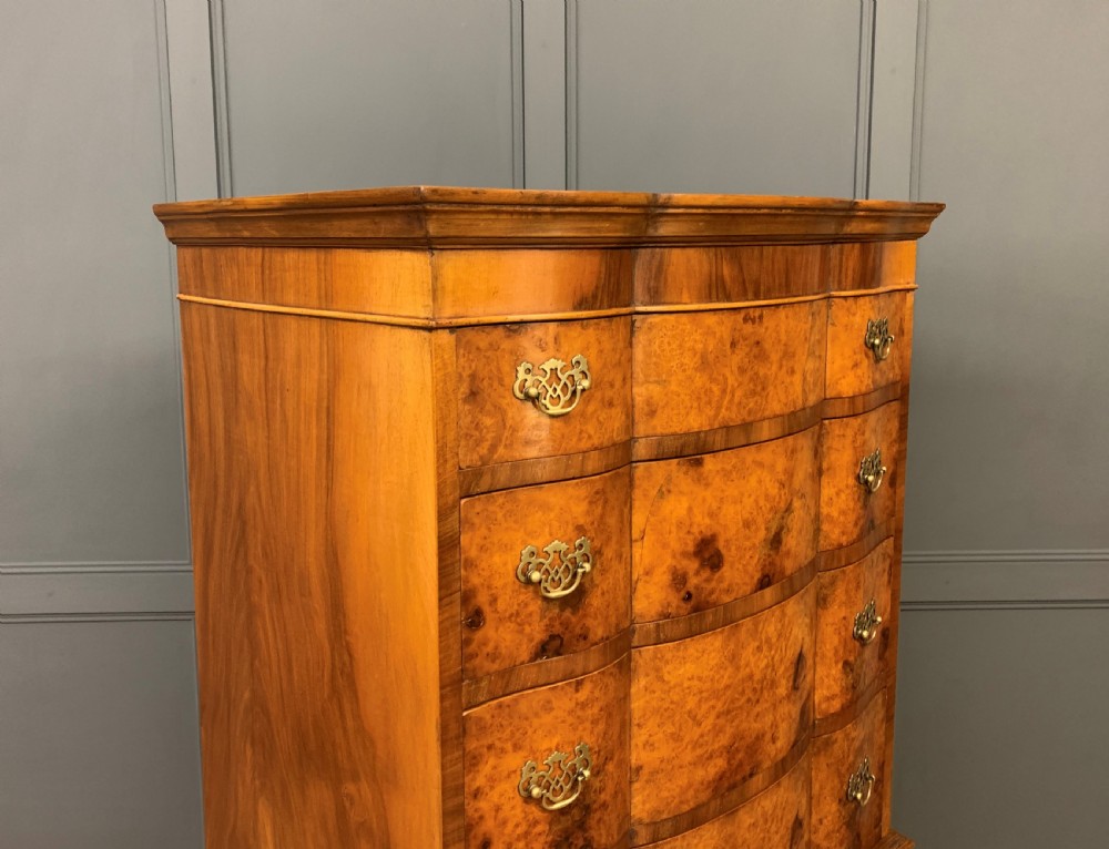 Burr Walnut Chest on Stand View XIII