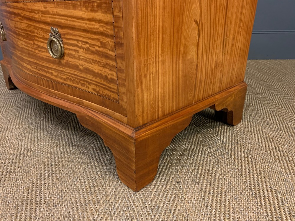 Inlaid Satinwood Serpentine Fronted Chest of Drawers View XIV