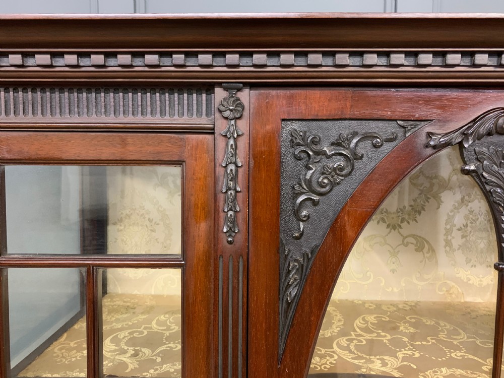 Adams Style Mahogany Display Cabinet View IX