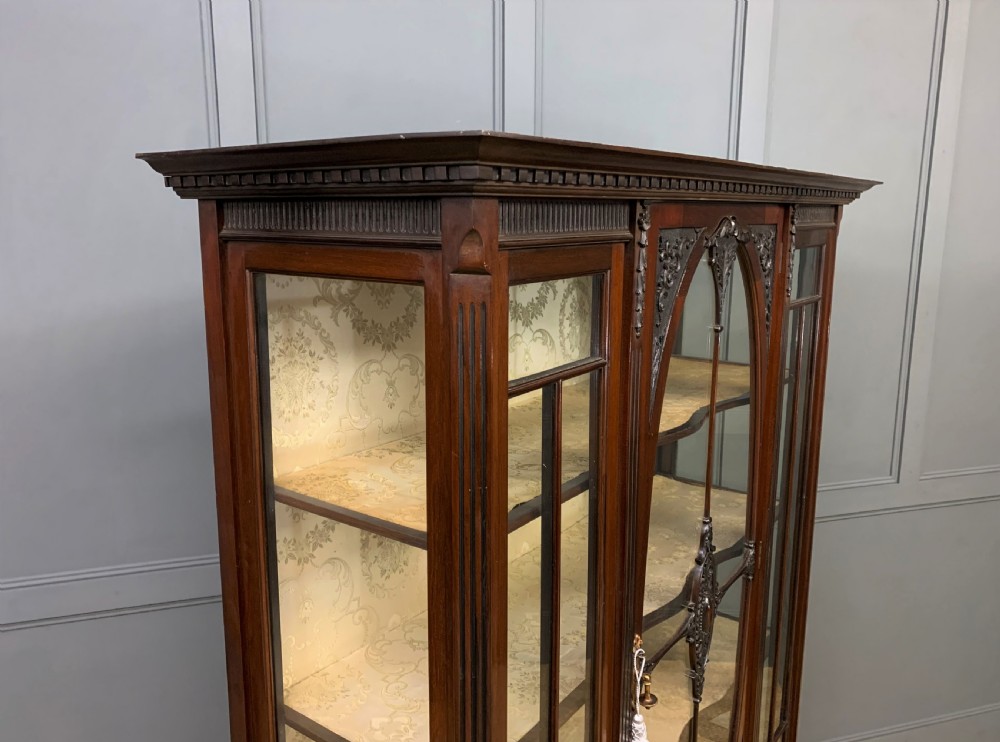 Adams Style Mahogany Display Cabinet View XIII