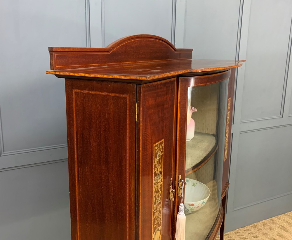Inlaid Mahogany Arts and Crafts Display Cabinet View XII
