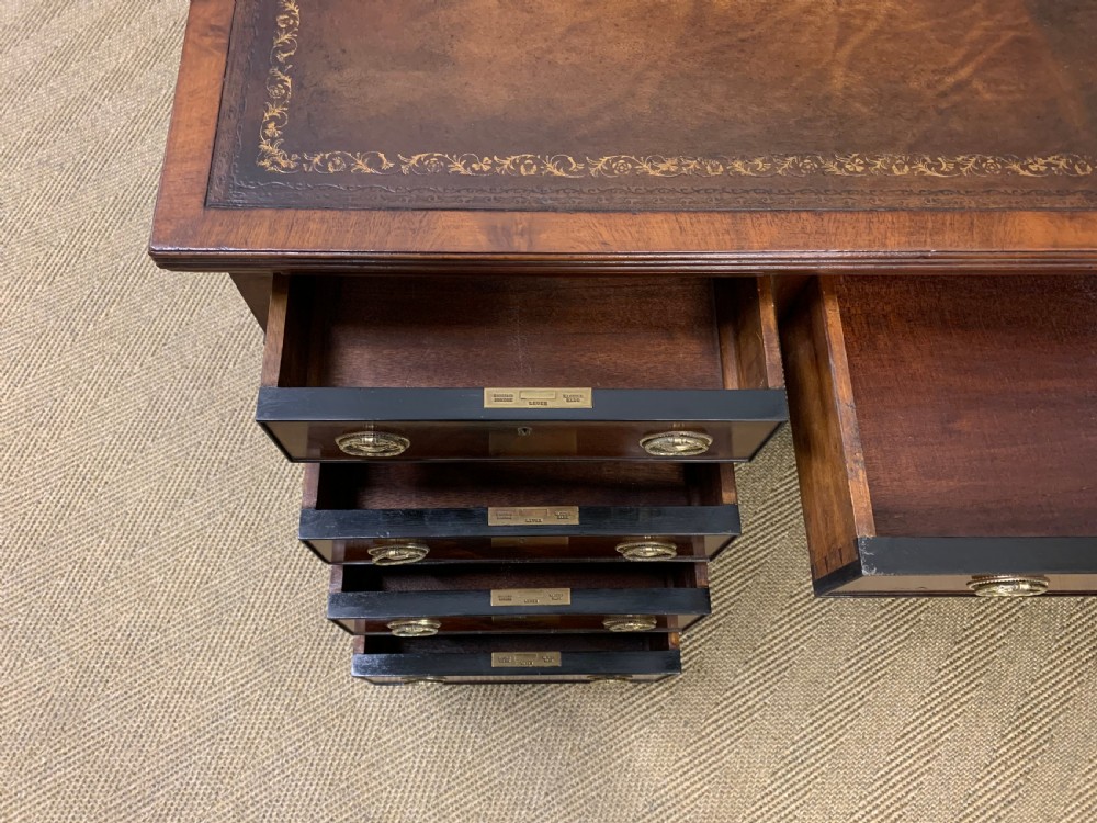 Flame Mahogany Pedestal Desk by Maple and Co View XIII