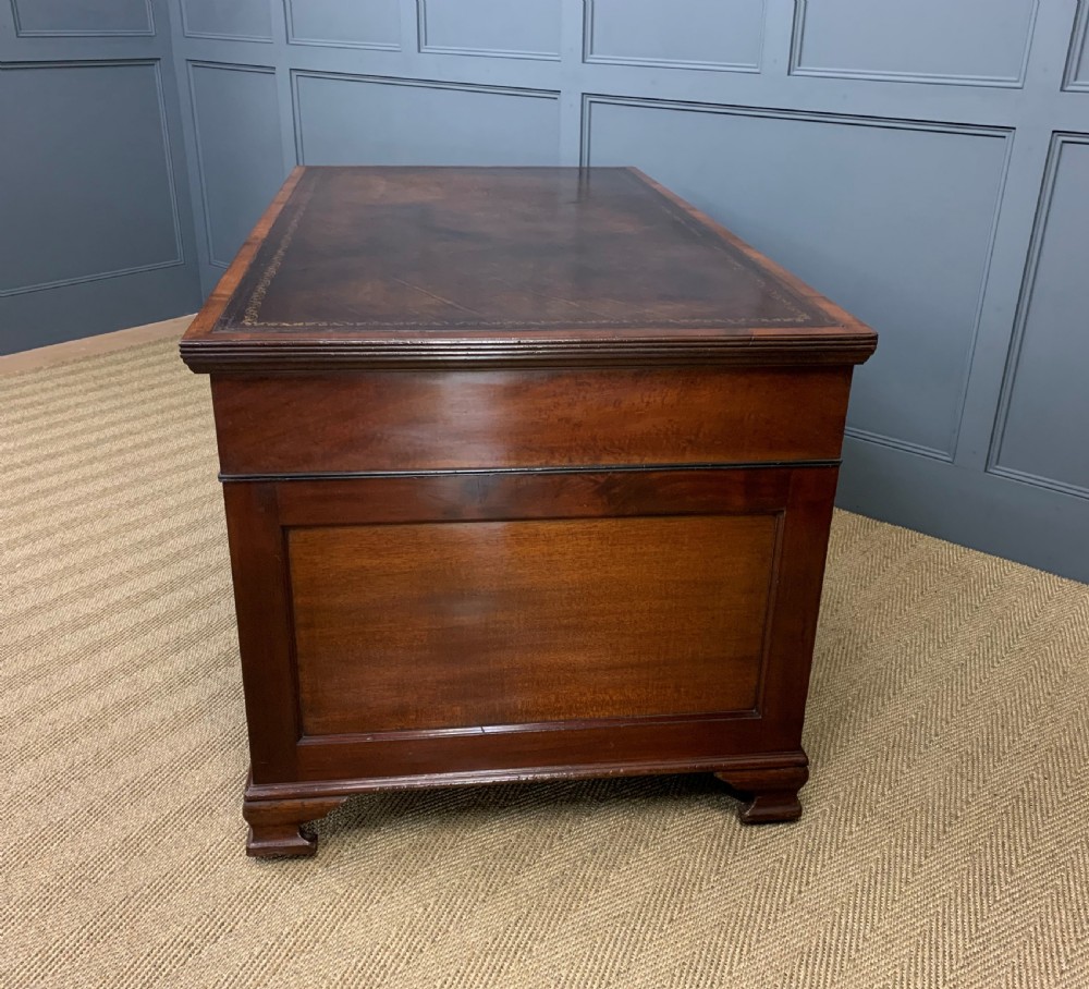 Flame Mahogany Pedestal Desk by Maple and Co View XV