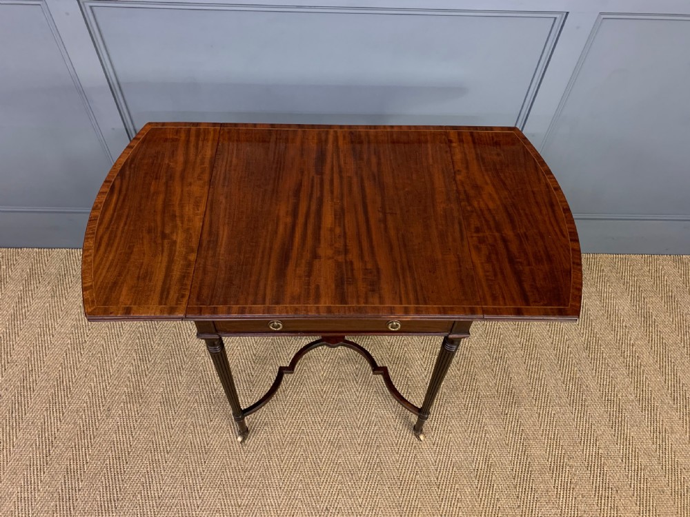 Flame Mahogany Pembroke Flap Table View V