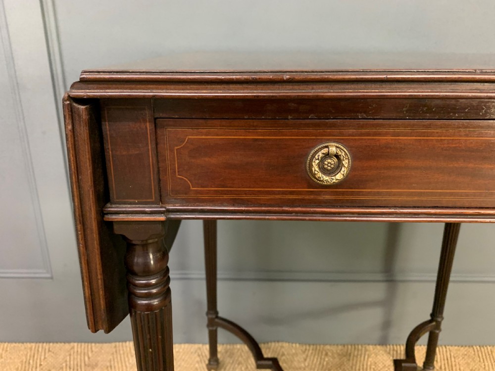 Flame Mahogany Pembroke Flap Table View IX