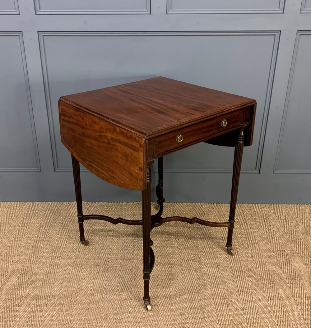 Flame Mahogany Pembroke Flap Table View XI