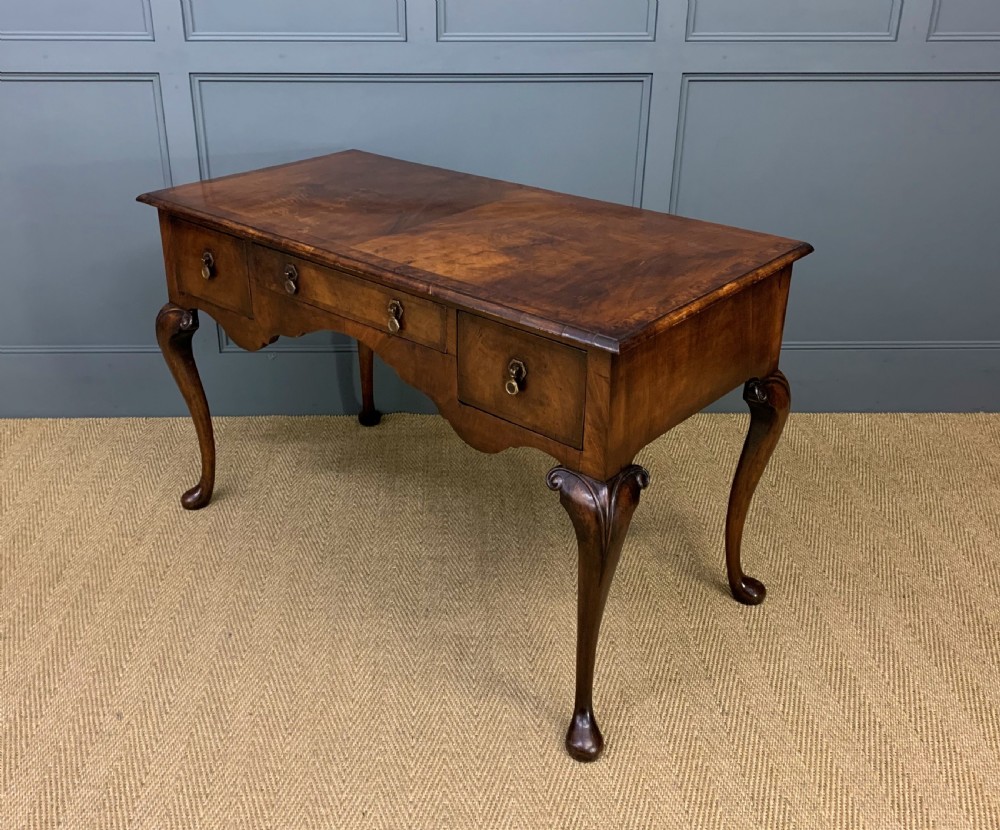 Queen Anne Style Burr Walnut Table