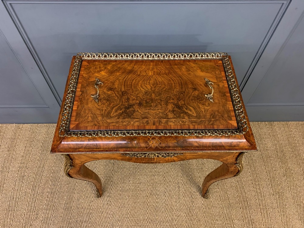 Victorian Inlaid Burr Walnut Jardiniere View III