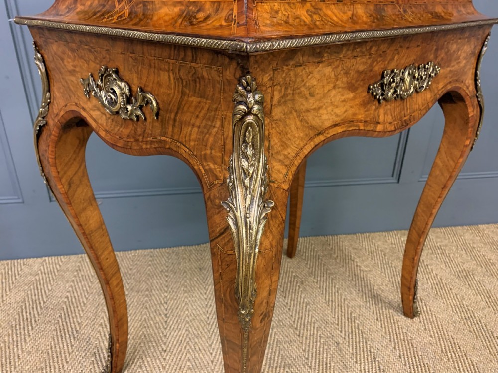 Victorian Inlaid Burr Walnut Jardiniere View XIII
