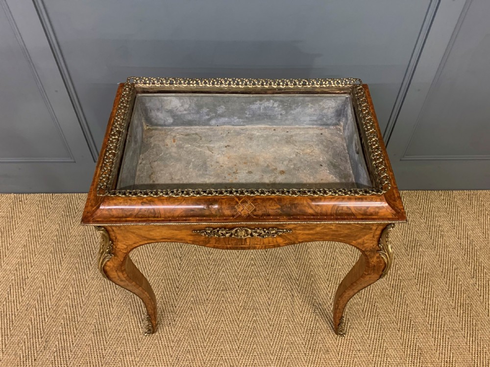Victorian Inlaid Burr Walnut Jardiniere View XVII