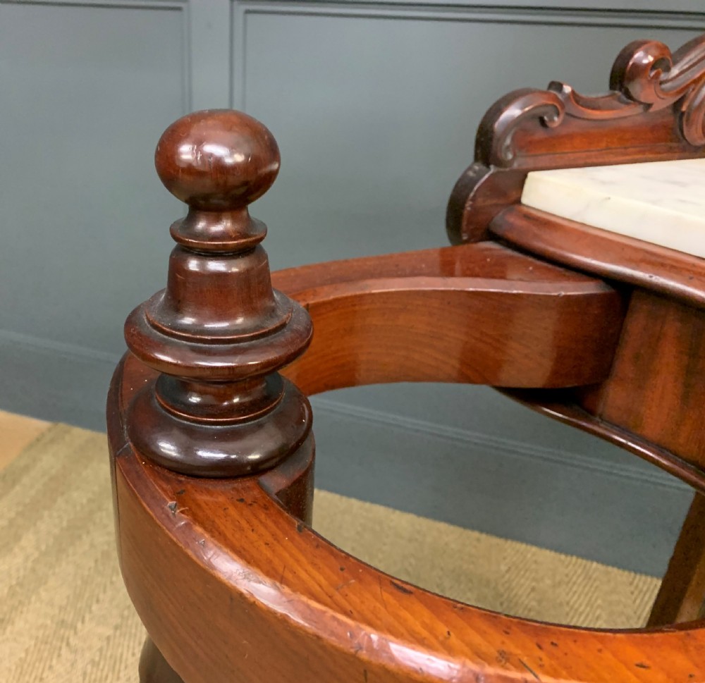 Substantial Victorian Mahogany Hall Stand View XVI