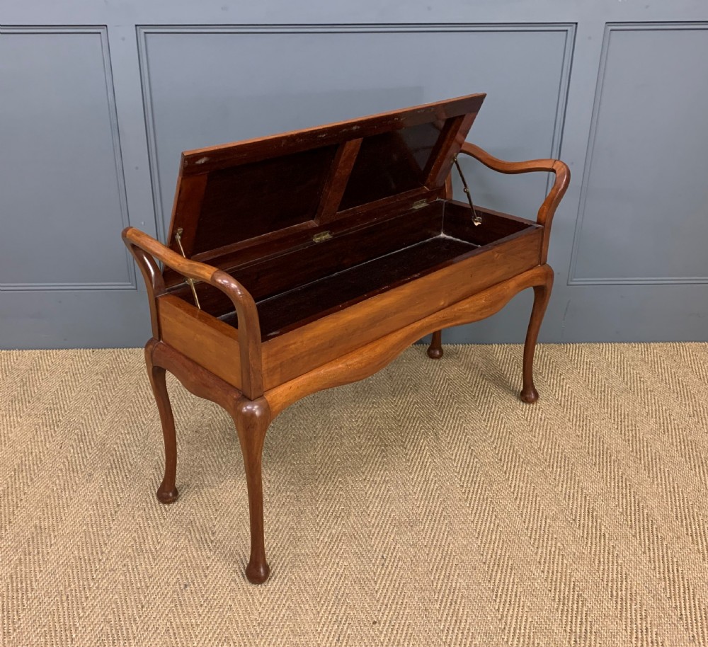 Mahogany Piano Duet Stool View III