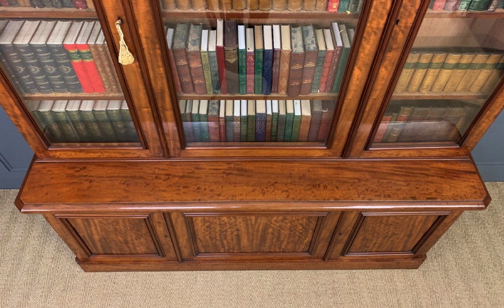 Fine Quality Victorian Figured Mahogany Library Bookcase View IV