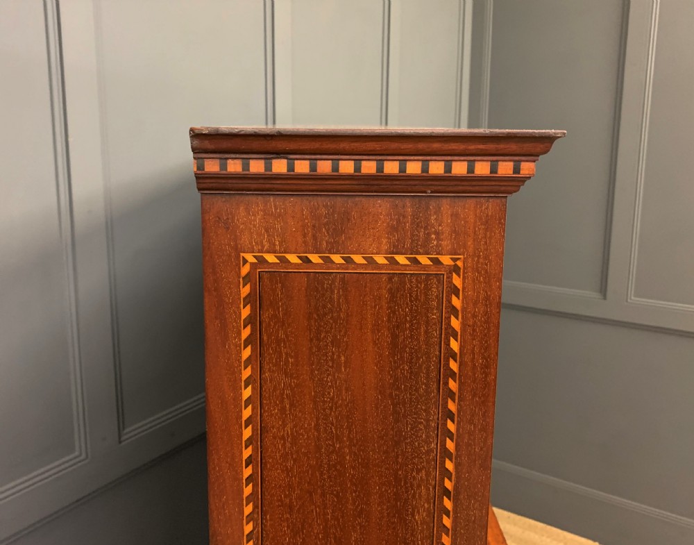 Edwardian Inlaid Mahogany Chiffonier View XV