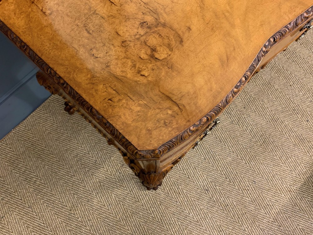 Queen Anne Style Burr Walnut Dressing Table and Stool View VIII
