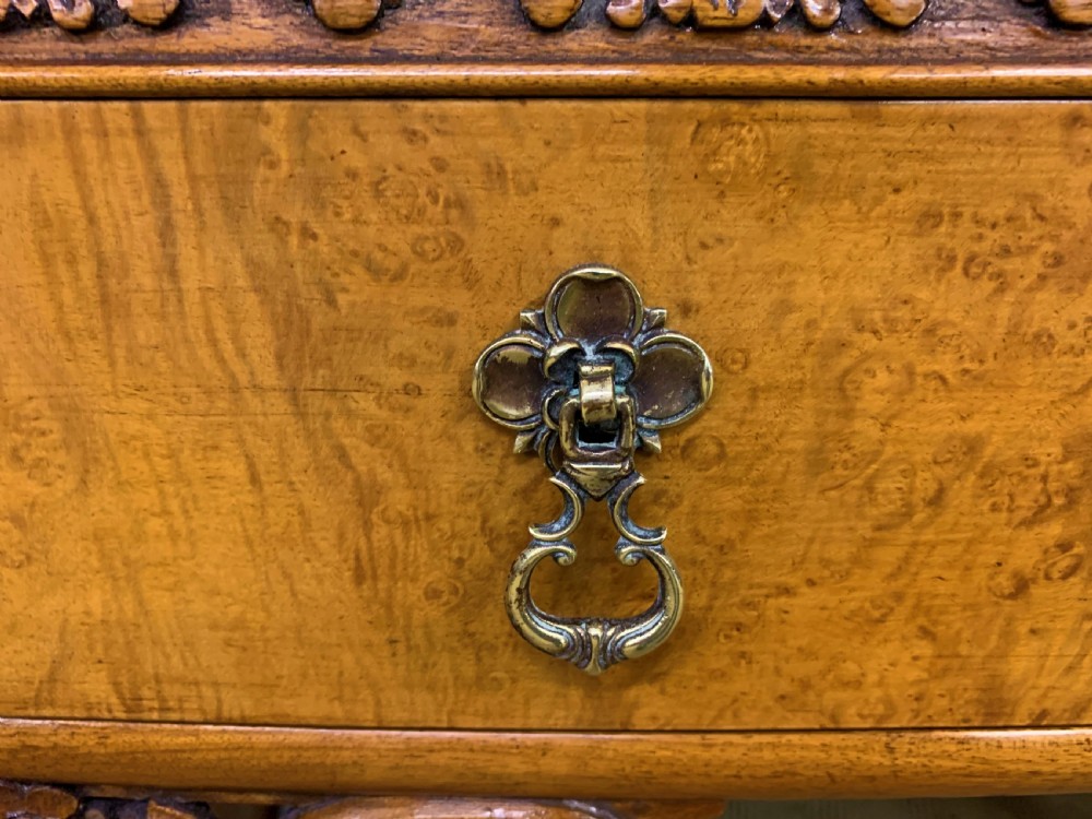 Queen Anne Style Burr Walnut Dressing Table and Stool View XIV