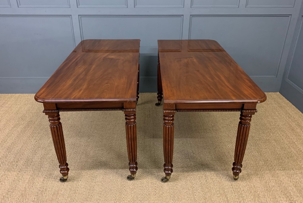 Gillows Style Regency Mahogany Dining Table View XXII