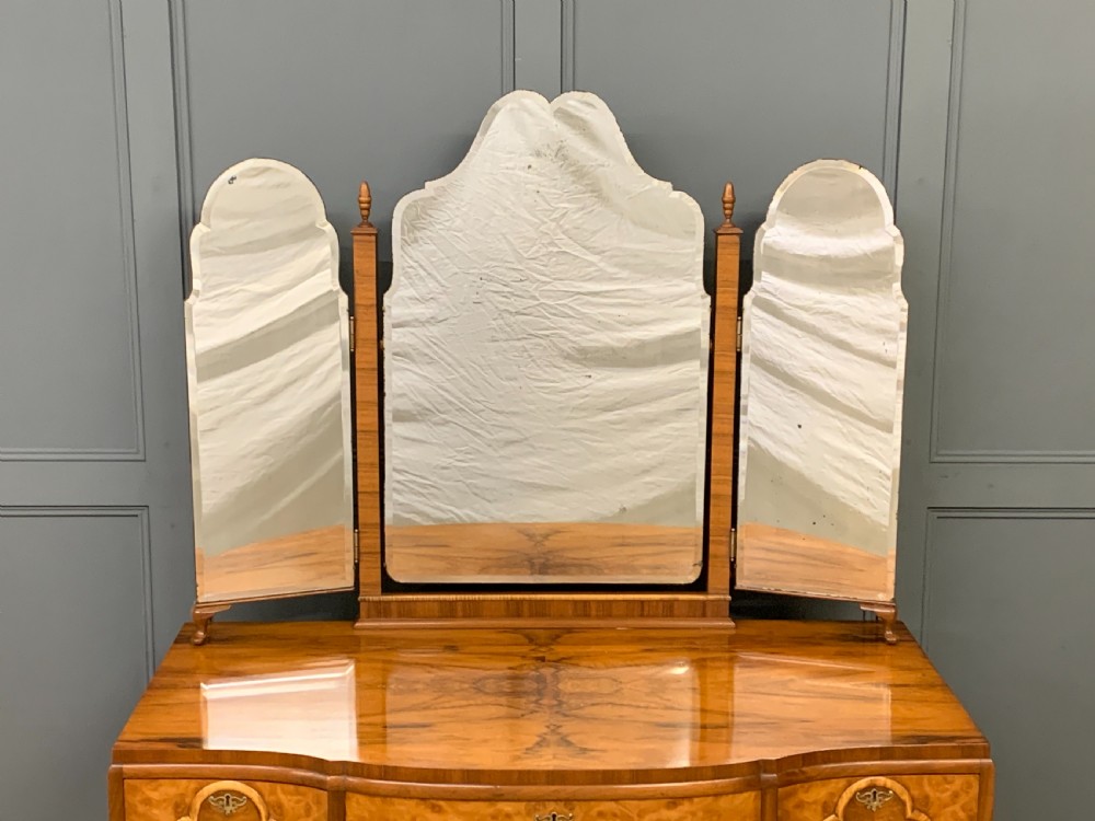 Waring and Gillow Burr Walnut Dressing Table View VI
