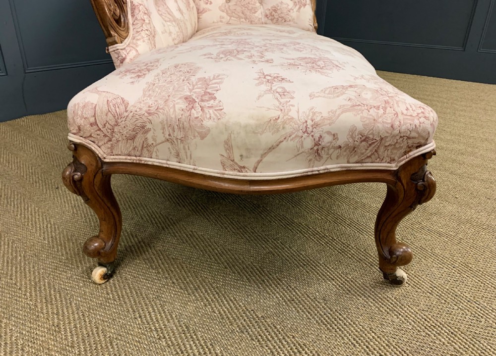 Victorian Walnut Scroll End Chaise Longue View XI