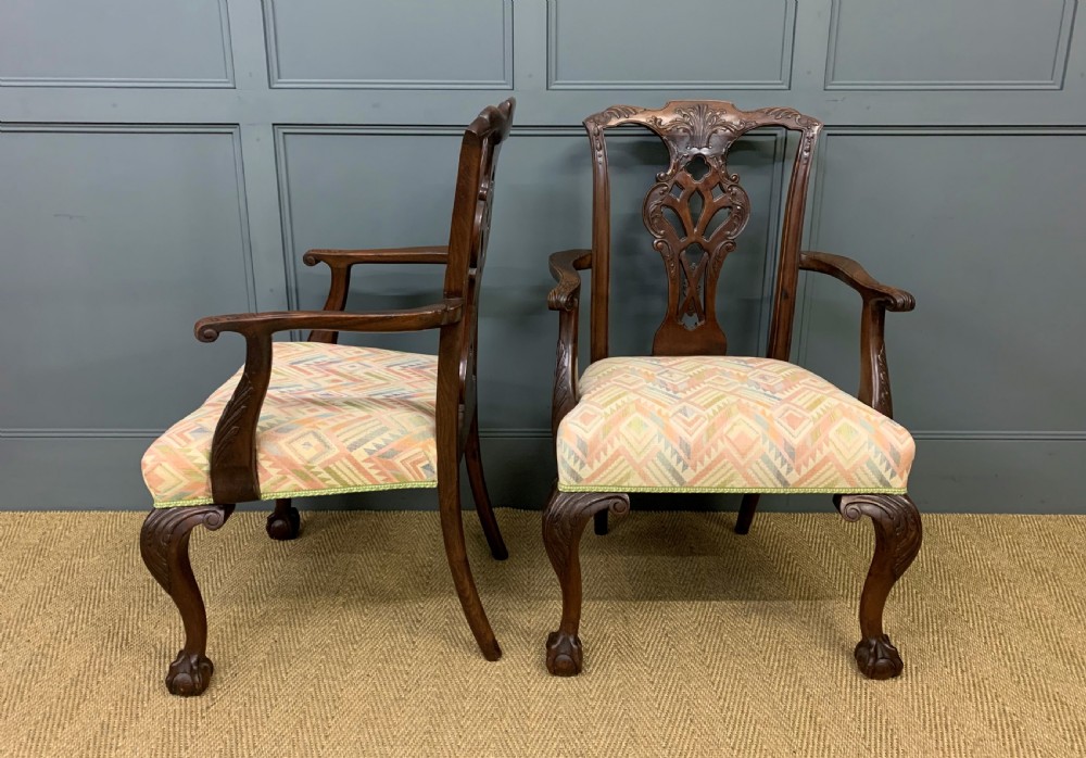 Set of 8 Chippendale Style Mahogany Dining Chairs View V