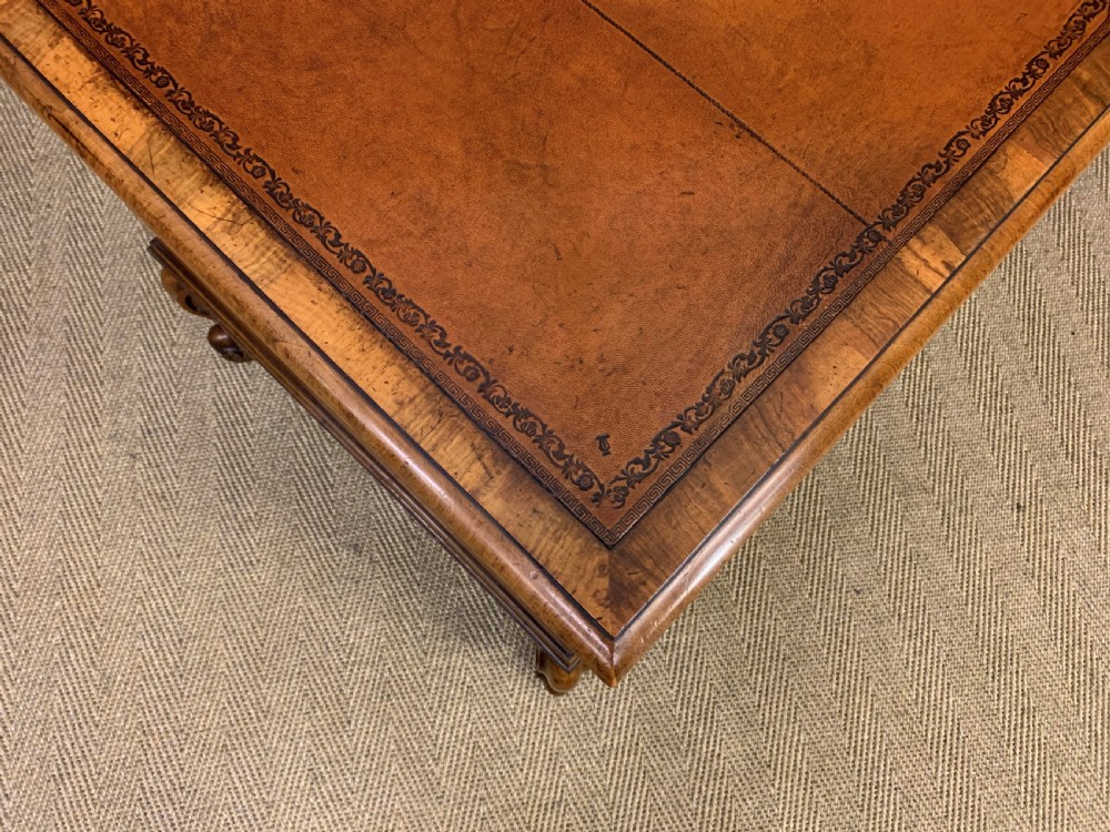 Burr Walnut Carolean Style Writing Desk View XIII