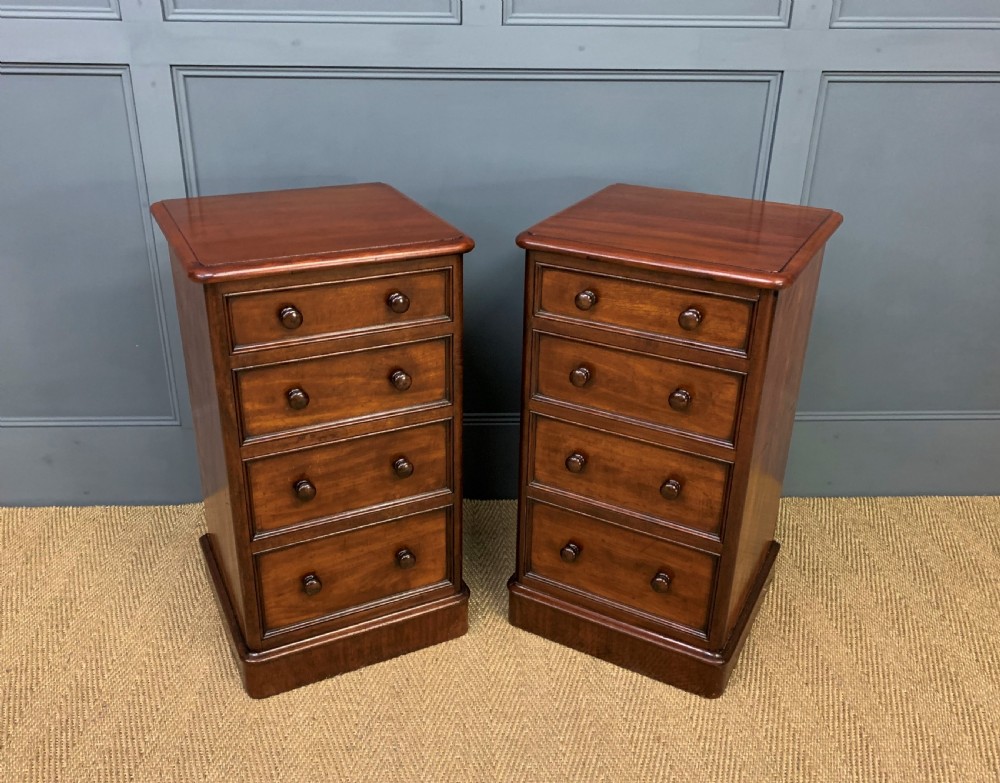 Pair of Victorian Mahogany Bedside Chests View VIII