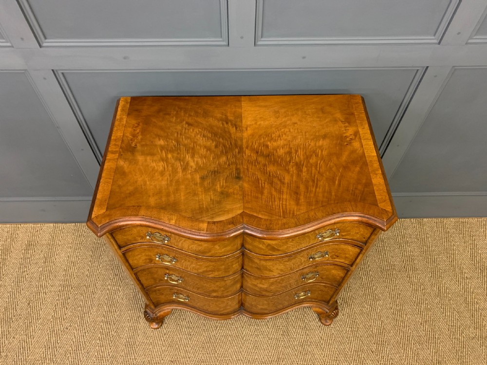 Waring and Gillow Burr Walnut Serpentine Chest of Drawers View VII