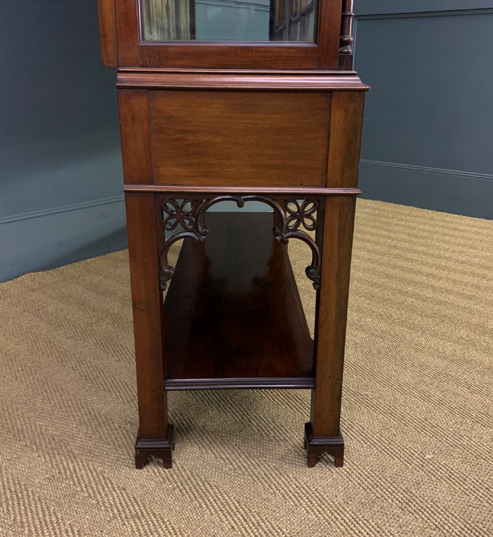 Chippendale Style Mahogany Display Cabinet View XVIII