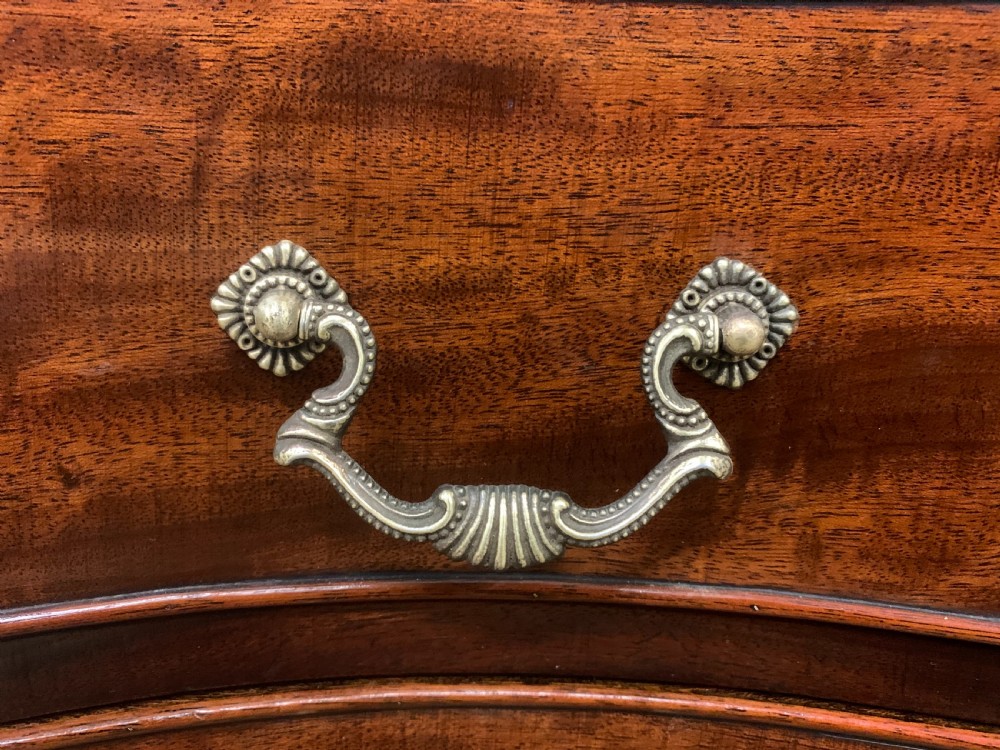 Chippendale Style Serpentine Mahogany Bachelors Chest of Drawers View VIII