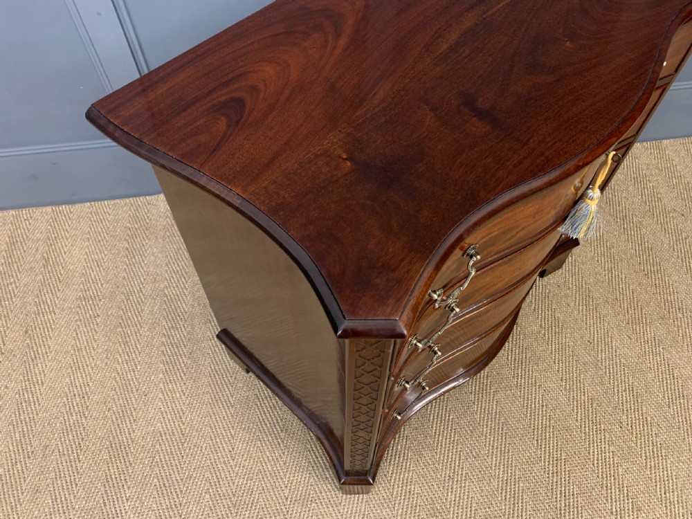 Chippendale Style Serpentine Mahogany Bachelors Chest of Drawers View X