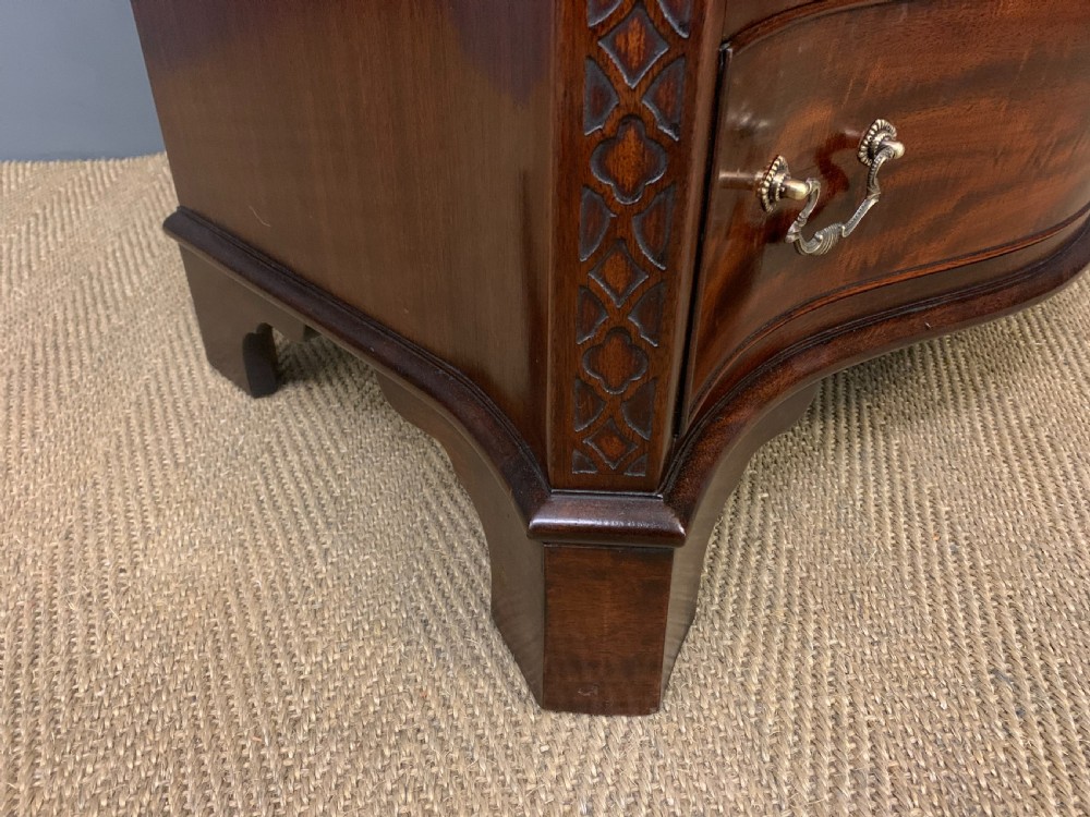 Chippendale Style Serpentine Mahogany Bachelors Chest of Drawers View XI
