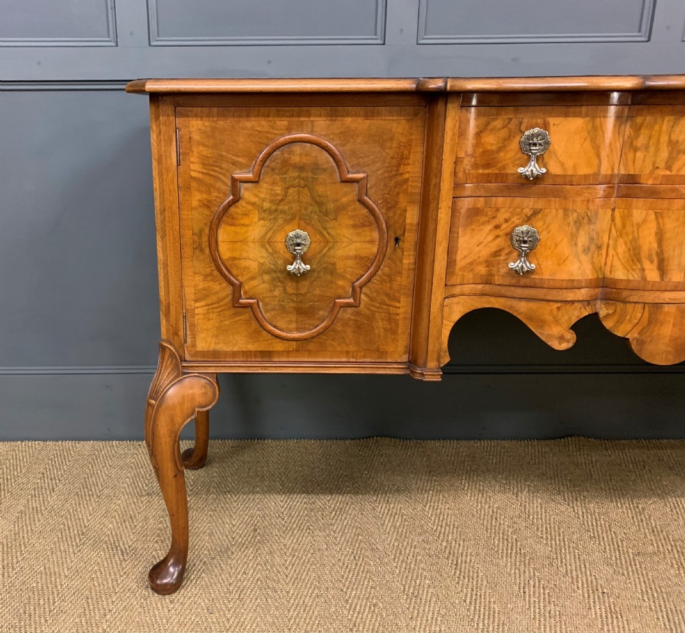 Burr Walnut Sideboard by Waring and Gillow View VII