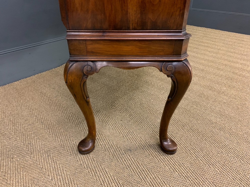 Serpentine Fronted Burr Walnut Cupboard View V