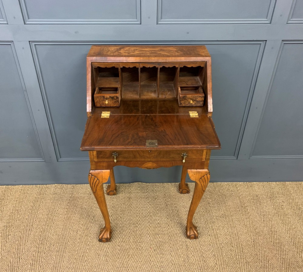 Queen Anne Style Burr Walnut Bureau View XIV