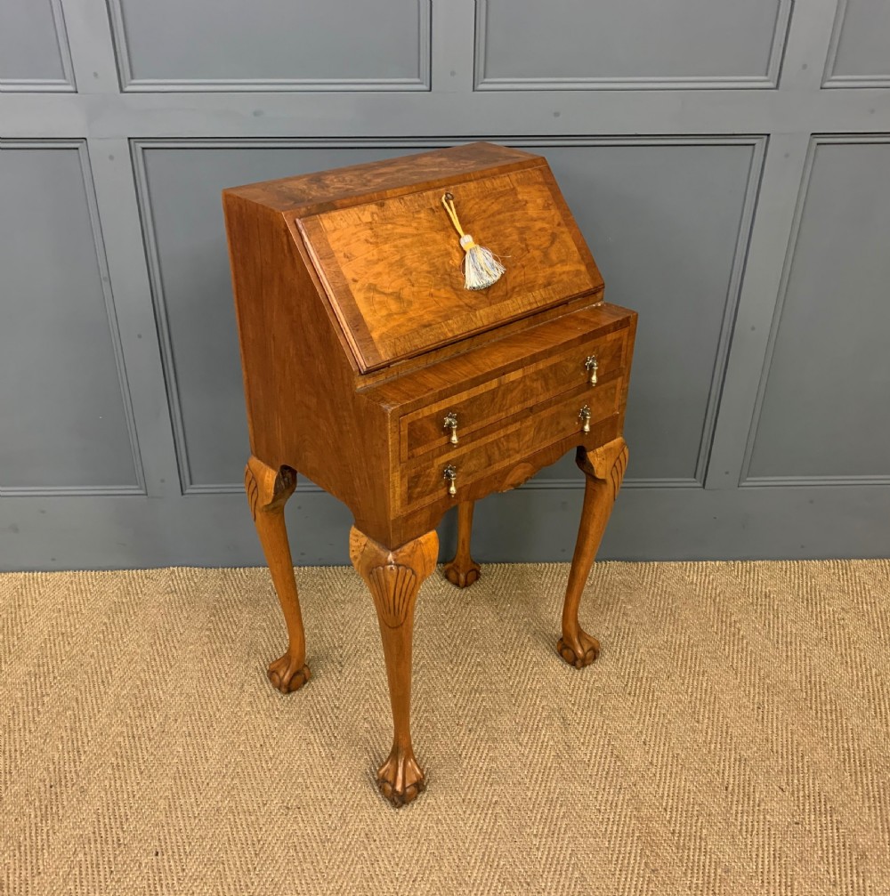 Queen Anne Style Burr Walnut Bureau View XV