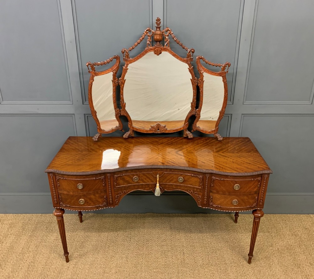 Ornate Mahogany Dressing Table View III