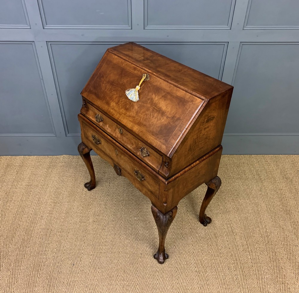 Queen Anne Style Burr Walnut Bureau View XX