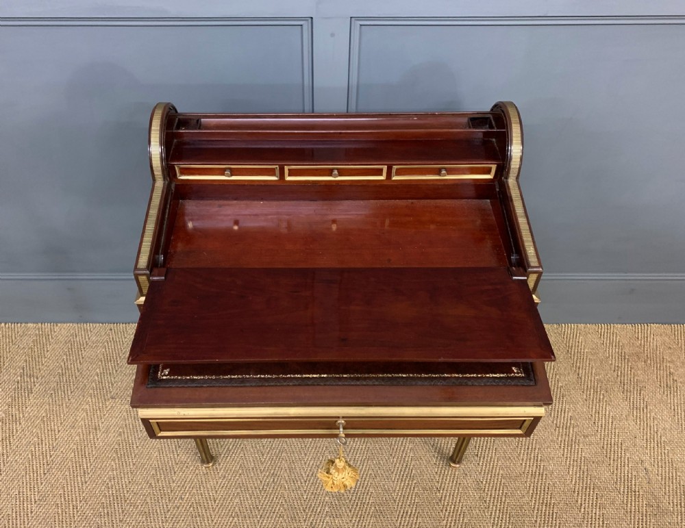 Fine Quality Brass Inlaid Mahogany Tambour Writing Desk View XI
