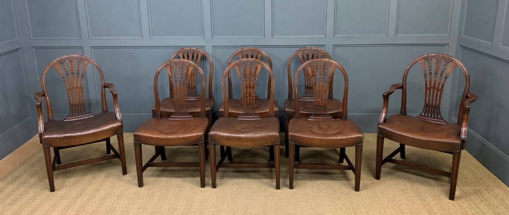 Set of 8 Hepplewhite Design Dining Chairs View VI
