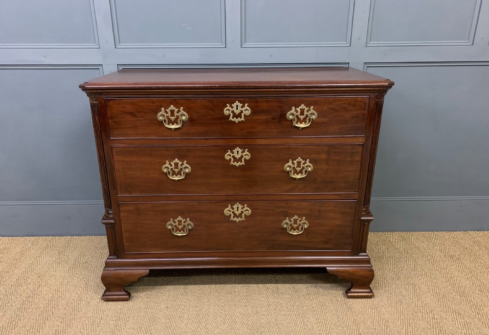 George III Mahogany Chest of Drawers View VI