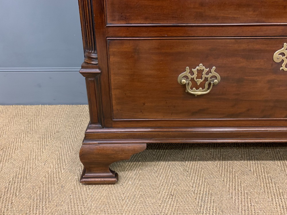 George III Mahogany Chest of Drawers View VII