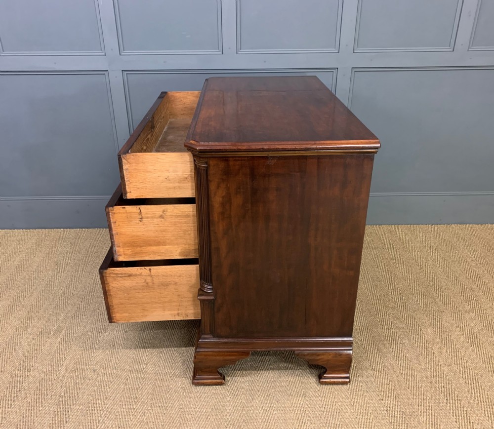 George III Mahogany Chest of Drawers View XVI
