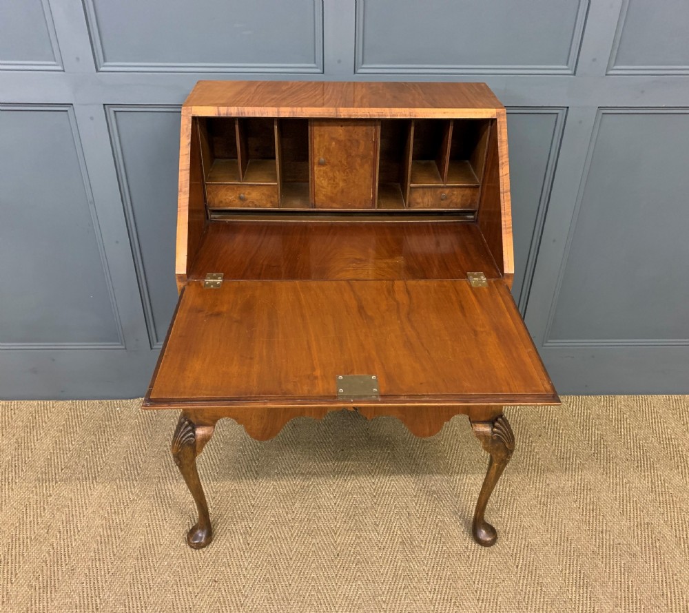Queen Anne Style Burr Walnut Bureau View IV